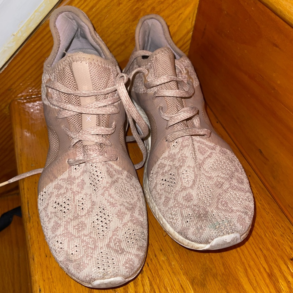 Adidas PureBoost w. Lace